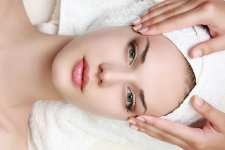 image of 5 tratamientos para engrosar la piel fina del contorno de los ojos