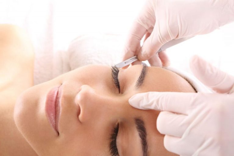 image of 9 razones para considerar el dermaplaning