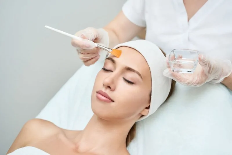 Una mirada entre bastidores a la exfoliación con dermis perfecta 1 imagen de lo que es el derma peeling perfecto