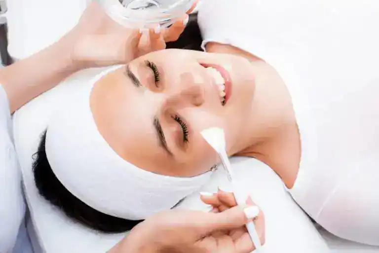 image of ¿Ha probado alguna vez un tratamiento facial antienvejecimiento con calor? ¿Por qué debería hacerlo?