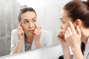 image of How to Refresh Tired-Looking Eyes