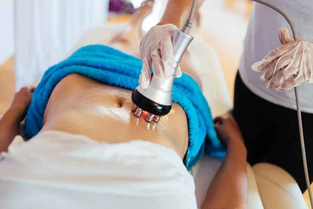 Vanquish Vs. CoolSculpting: Which One Should You Choose? 2 image of Vanquish Vs. CoolSculpting treatment procedures