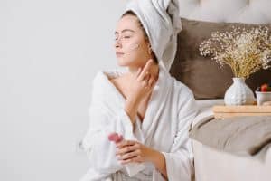 Preventing Dry Skin: 10 Pro Tips image from the best Plantation Med Spa in Florida