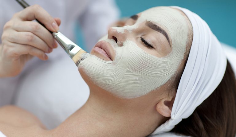 image of ¿Qué hace exactamente un tratamiento facial con colágeno en Plantation, Florida?